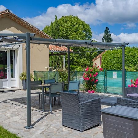 Gites La Bakenia Villeneuve-sur-Lot Exterior photo