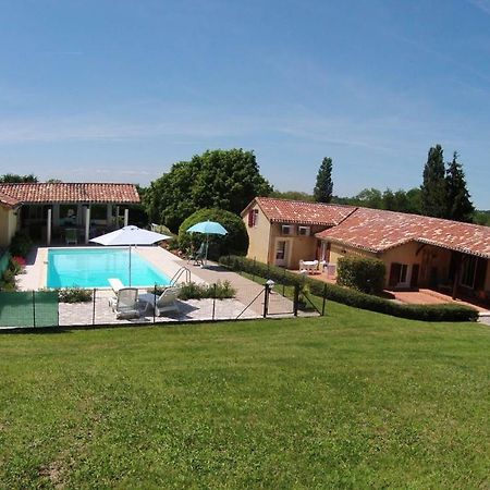 Gites La Bakenia Villeneuve-sur-Lot Exterior photo